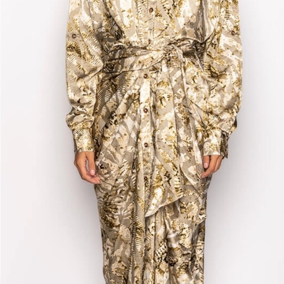 NWOT, AKIRA Midi Dress - Picture 5 of 15